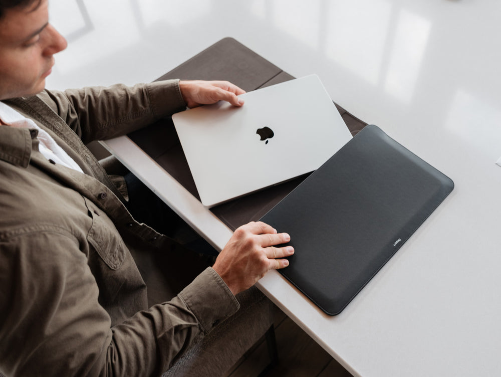 Hybrid Laptop Sleeve – Orbitkey Australia