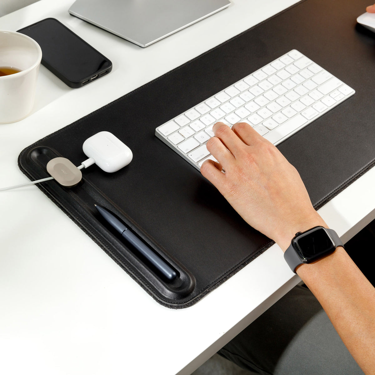 Desk Mat | Smart Desk Mat with Organisational Feature | Orbitkey ...